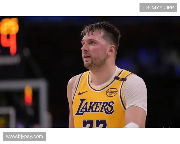 瘦身后的东契奇三项关键数据封王 队友称回归NBA将更强 瘦身后的东契奇三项关键数据封王 队友称回归NBA将更强